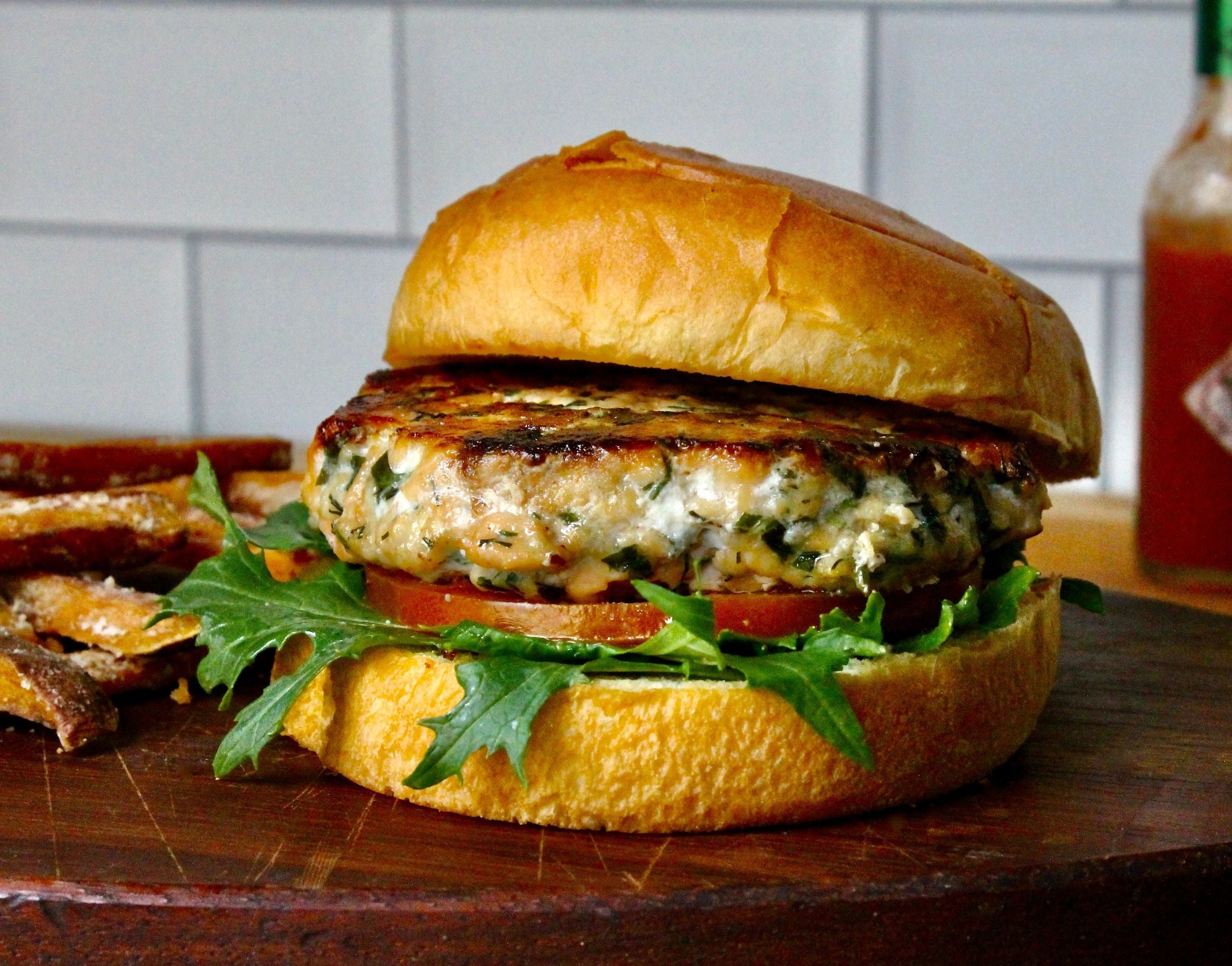 Parsley-Dill Salmon Burger