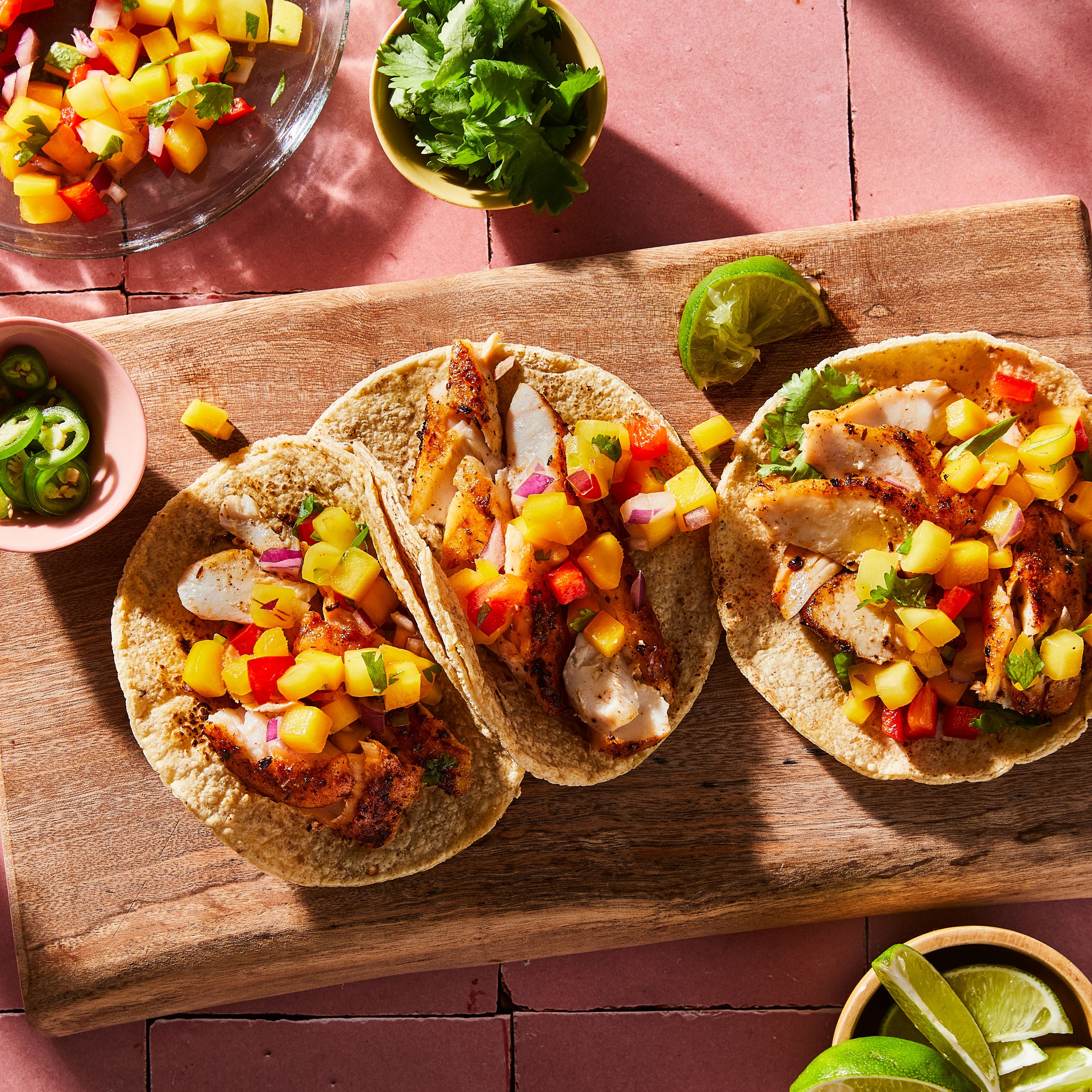0022207_blackened_white_fish_tacos_fb_jg.jpg